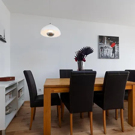 Massa 200 M To The Daire