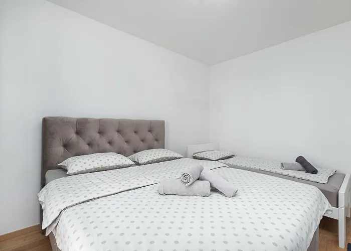 Apartman Massa 200 M To The Poreč