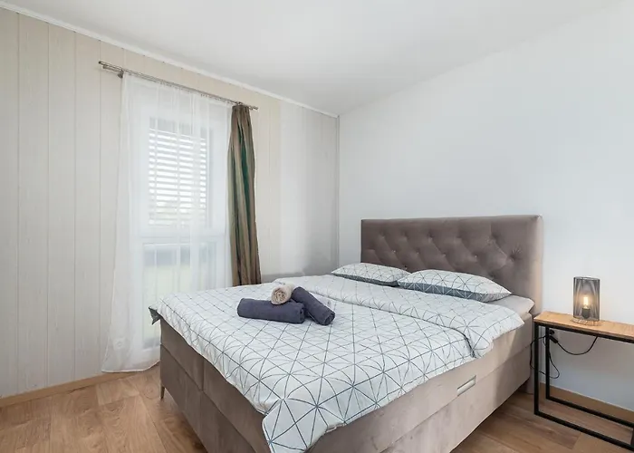 Massa 200 M To The * Poreč