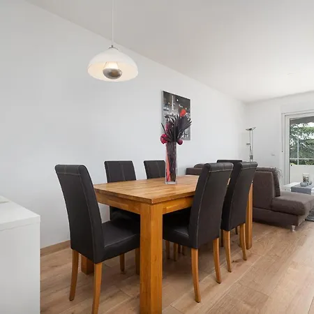 Massa 200 M To The פורץ